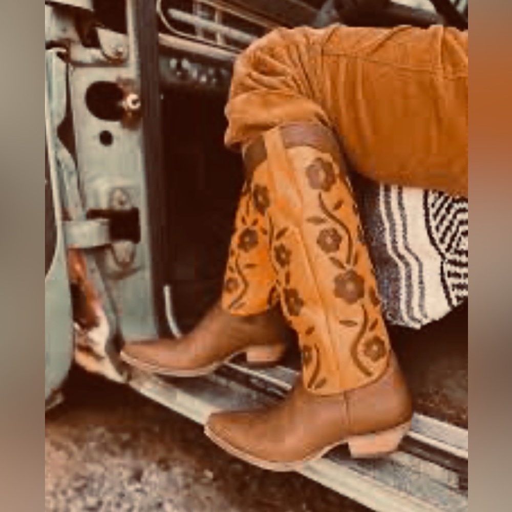 DINGO Goodness Gracious Brown Western Boots NWOT - Picture 5 of 16